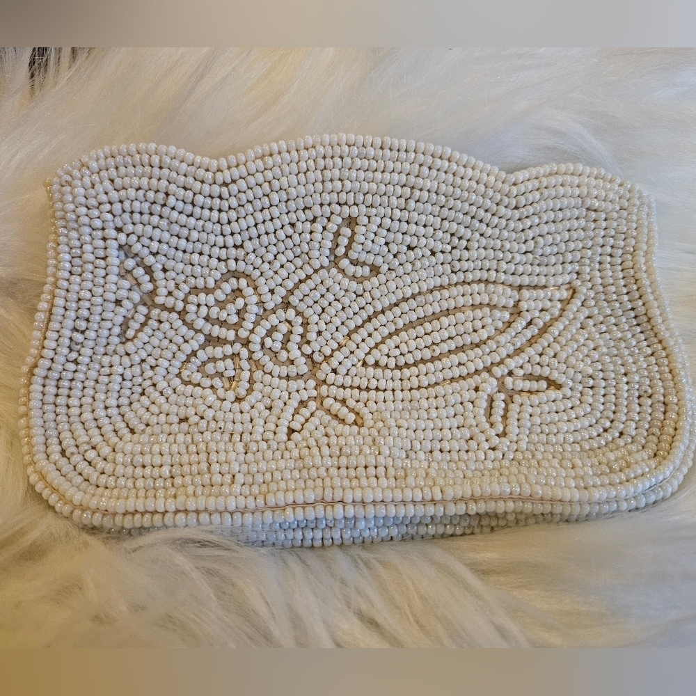 Bags By Debbie Vintage Handmade Beaded White Clutch - Picture 2 of 9